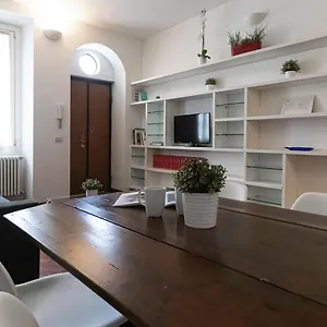 Italianway-giulio Appartamento