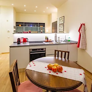 La Casa Colorata - Flats In - Bocconi Appartamento