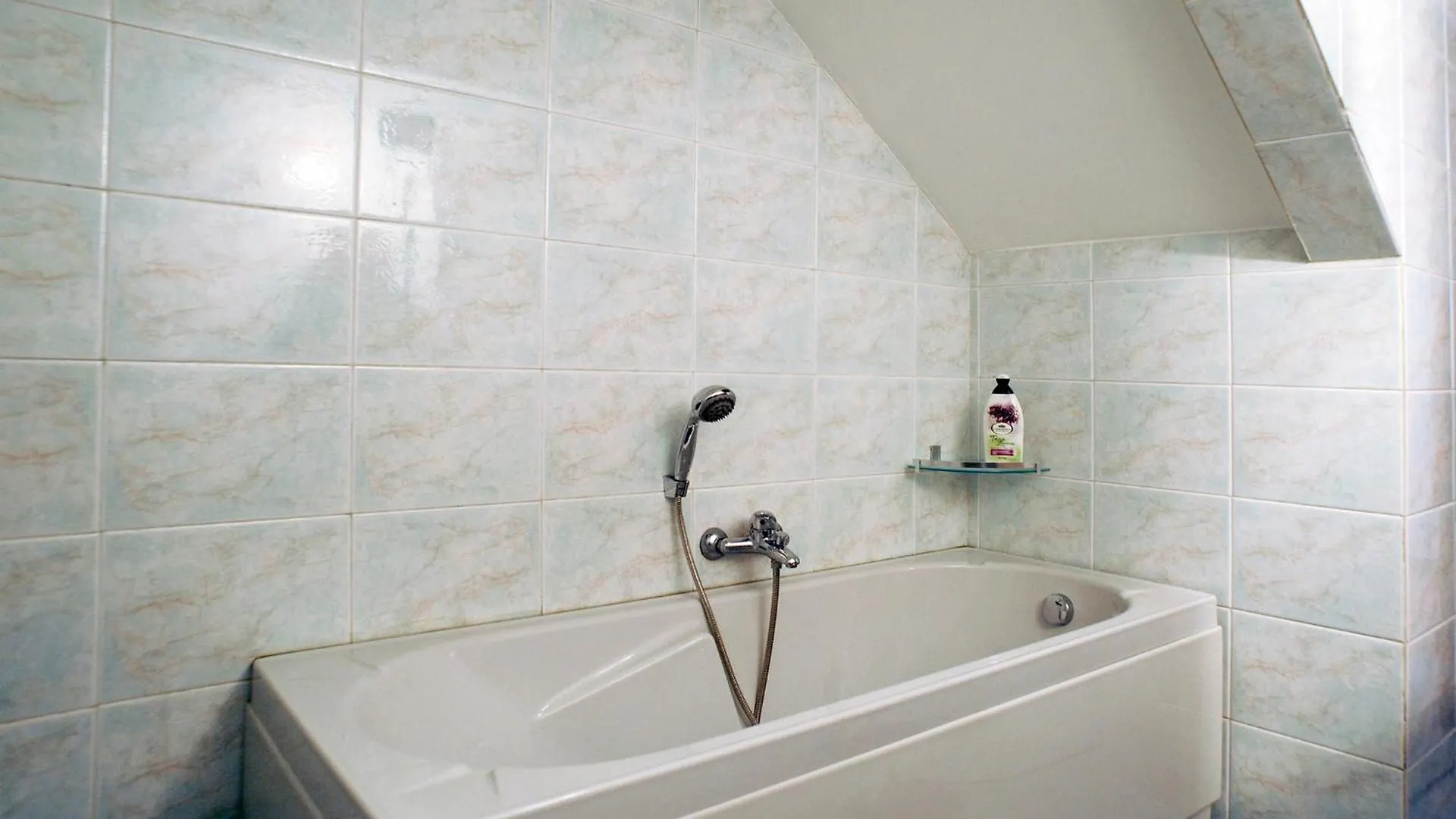 Apartament Youhosty - Secret Garden Mediolan